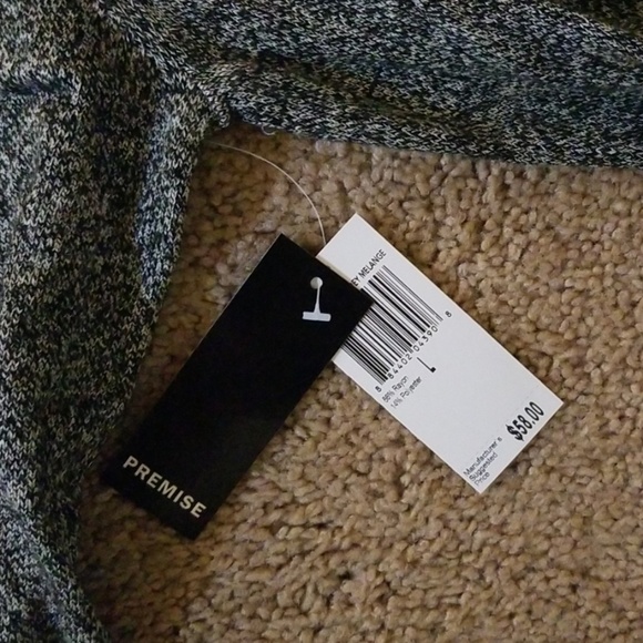 Too small - Picture 2 of 2